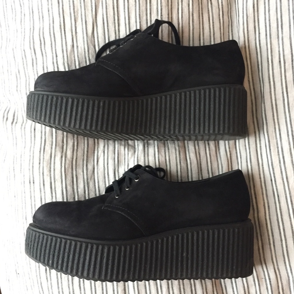 Karl Lagerfeld Black Suede Laced Flatform Creepers